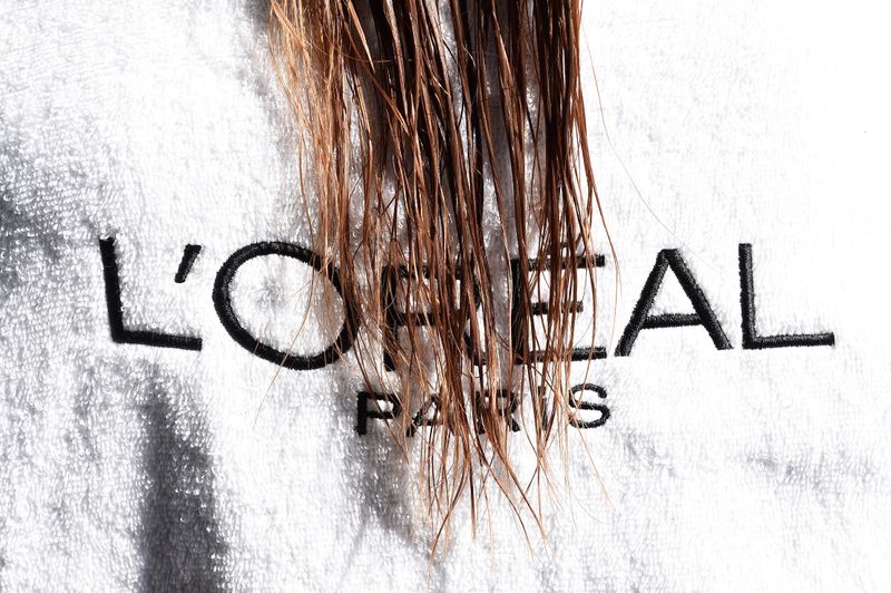 Warum Du Niemals Mit Nassen Haaren Ins Bett Gehen Solltest