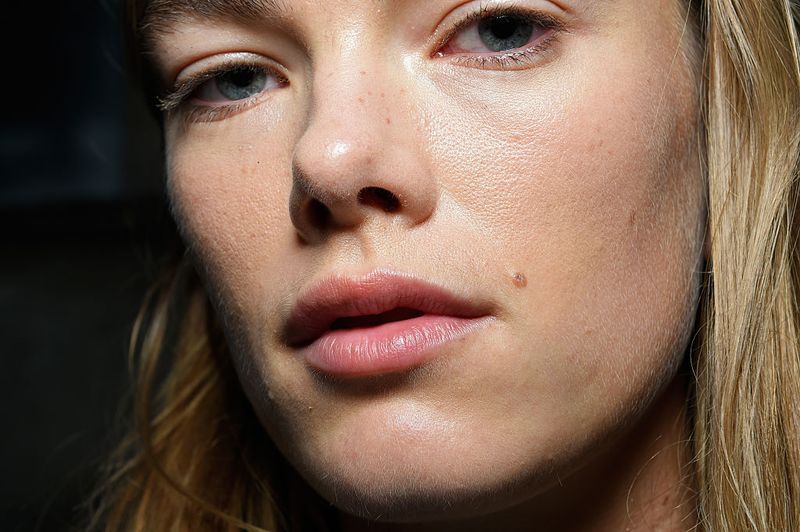 Mit diesen Tipps siehst du auch ohne Make-up strahlend schön aus