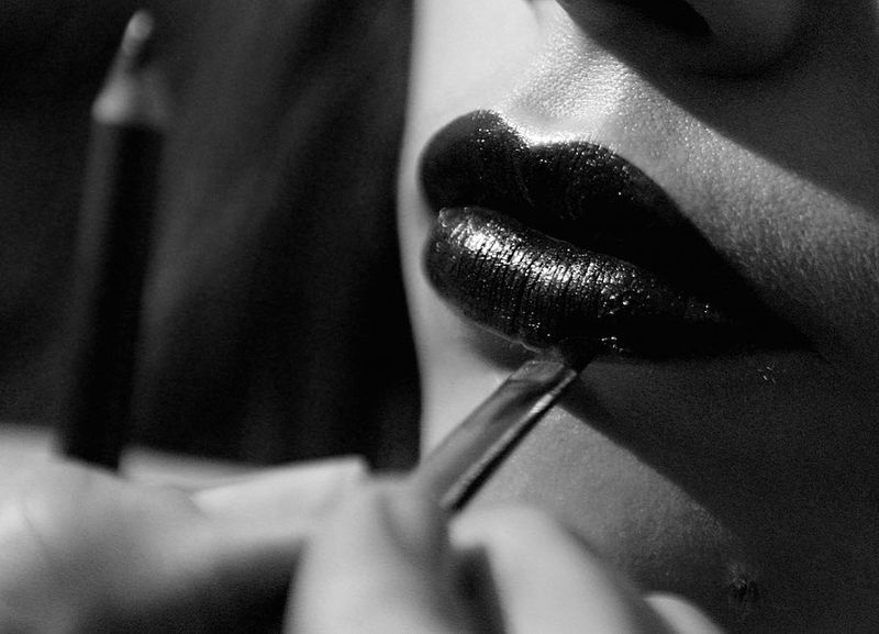 Beautytrend: Grauer Lippenstift