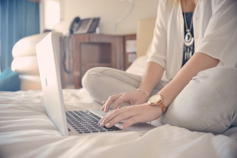 Mit diesen 5 Tricks bekommst du beim Online-Shopping alles viel günstiger