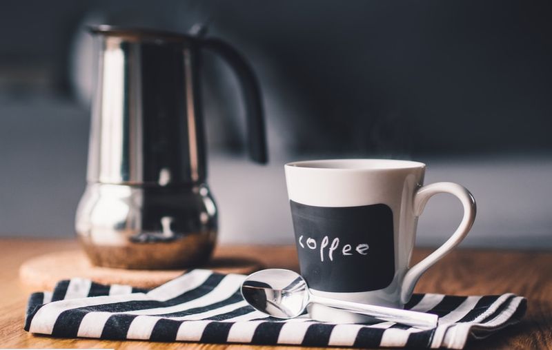 Wenn du mehr als 4 Tassen Kaffee pro Tag trinkst