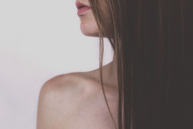 Mit diesen Tipps werden deine kaputten Haare wieder gesund