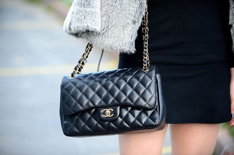 Diese Accessoires werten sofort jedes Outfit auf