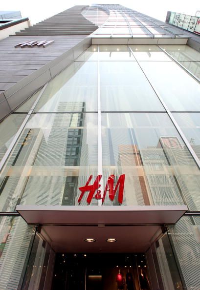 DAS gibt es jetzt bei H&M zu kaufen und alle Frauen drehen durch