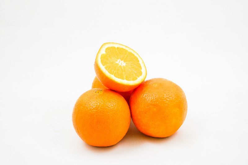 So schälst du Orangen schnell und sauber