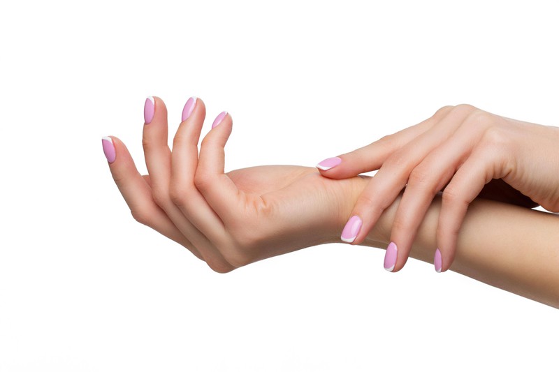 Ob knallig bunt oder zart-rosa, Gelnägel sind für viele Frauen unverzichtbar.