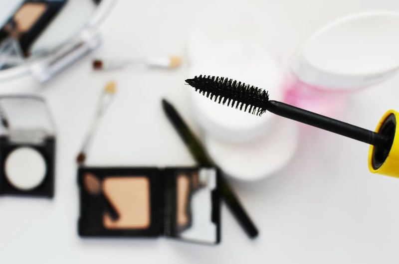 So kannst du deine Mascara clever auftragen