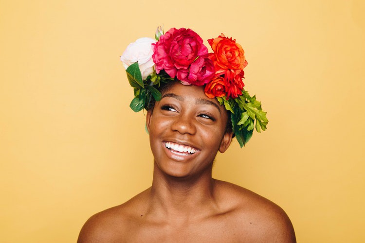 Riesen-Hype: Dieser verrückte Beauty-Trend sorgt für einen glatten Strahle-Teint
