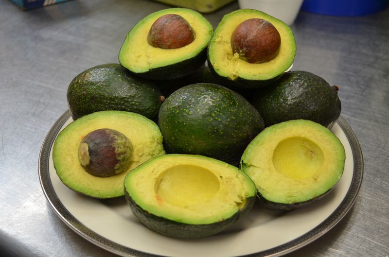 Achtung: So gefährlich kann es sein, Avocados zu schneiden