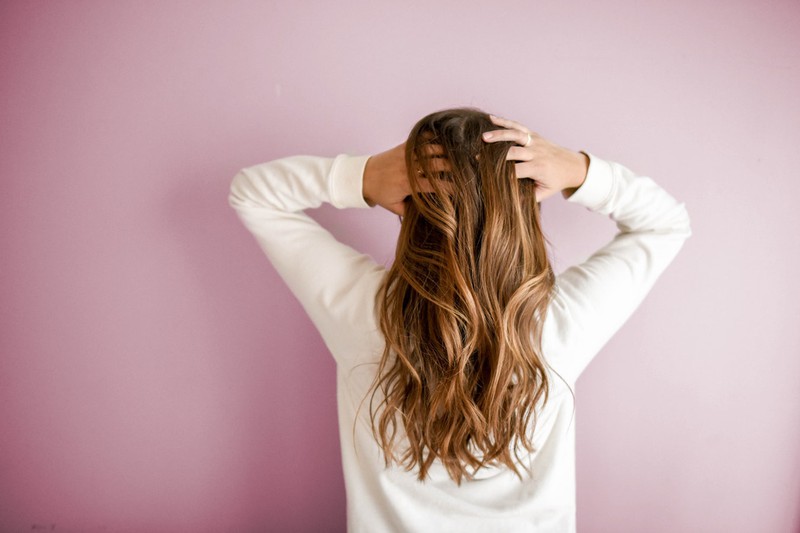 Nie wieder fettige Haare – du musst nur das beachten