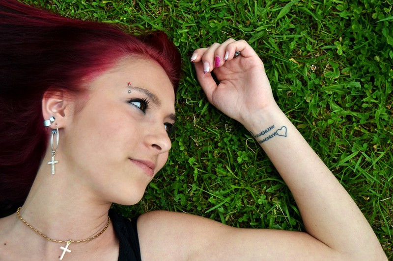 Verrückt Diese Creme soll Tattoos entfernen!