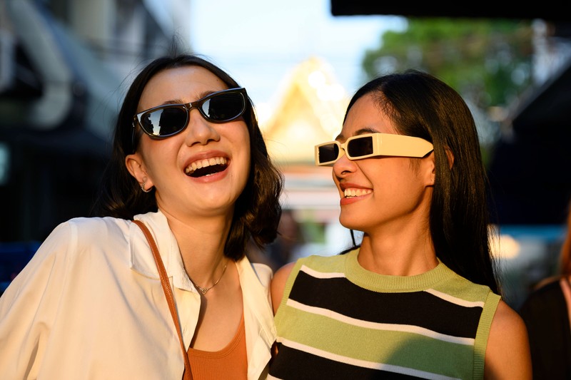 Diese 15 Dinge machen Frauen heimlich im Sommer.