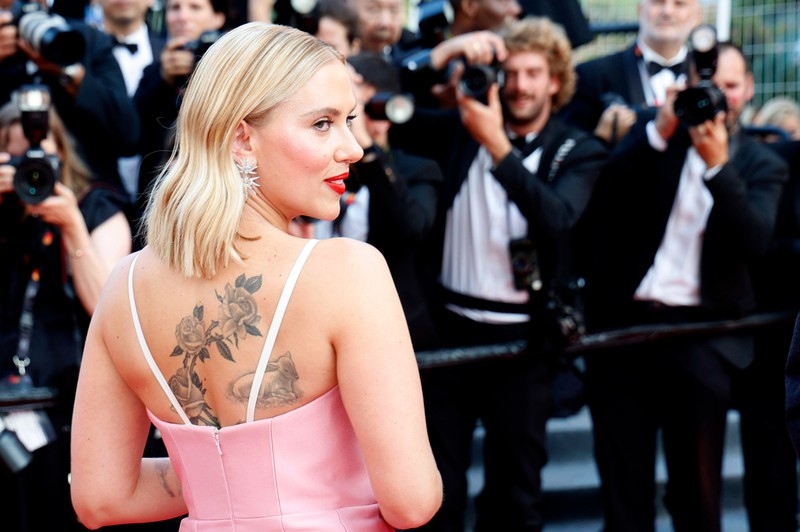 Die Tattoos von Scarlett Johansson bekommt man nur selten zu sehen.