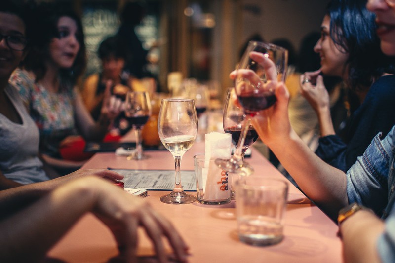 5 Dinge, die du kennst, wenn du keinen Alkohol trinkst