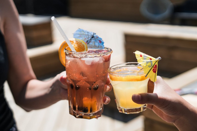 5 Dinge, die du kennst, wenn du keinen Alkohol trinkst