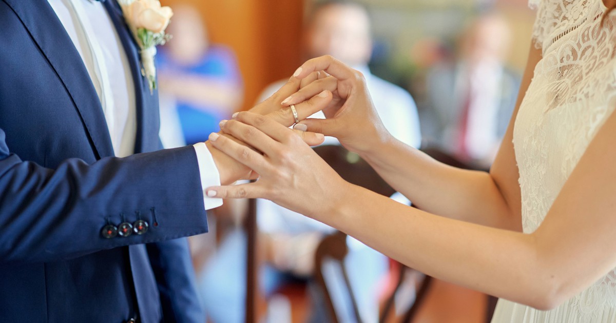 9 Dinge, die du auf einer Hochzeit niemals machen solltest!