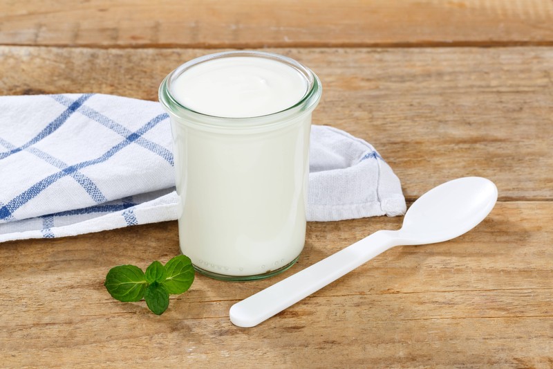 Naturjoghurt bringt unsere Verdauung in Schwung.