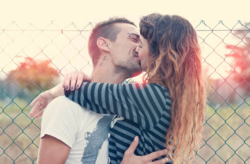 Küssen macht schlank und schön: 8 neue Kuss-Facts!