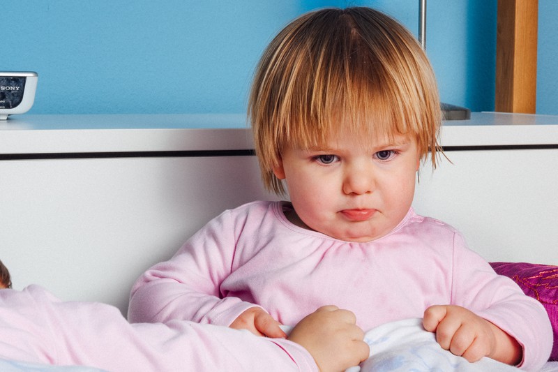 3 Gründe: Darum werden Kinder allein mit Mama zu Monstern und Zicken