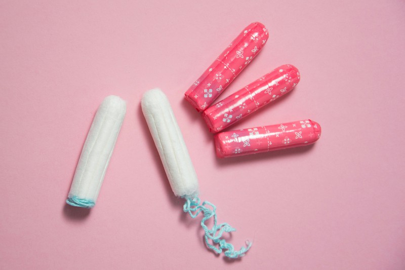 Tampons sind sehr trocken und können damit einen Schaden im Körper der Frau anrichten.