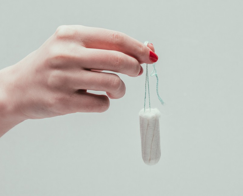 Über die Gefahren von Tampons wird bislang noch immer zu wenig aufgeklärt.