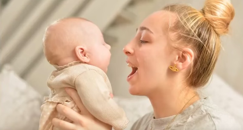 Teenager fiel ins Koma und brachte ein Kind zur Welt, als sie wieder aufwachte