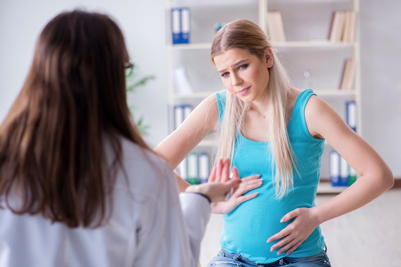 10 Dinge, die Schwangere über sich ergehen lassen müssen