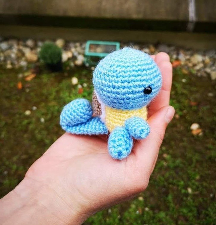 Dieses Bild zeigt das Pokémon Schiggy, ein Geschenk eines Mannes an seine Freundin.