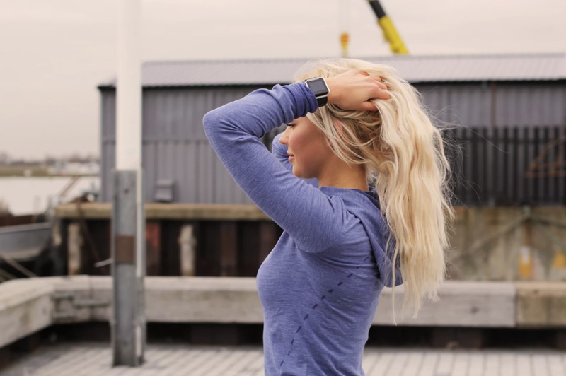 blond