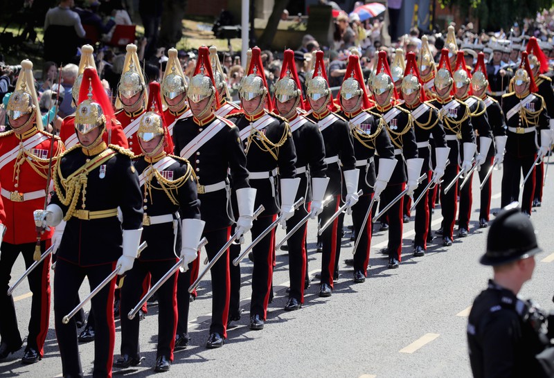 Auf öffentlich zur Schau getragenen Militärparaden des britischen Königshauses werden auch nach Prinz Harrys Rücktritt Uniformen getragen