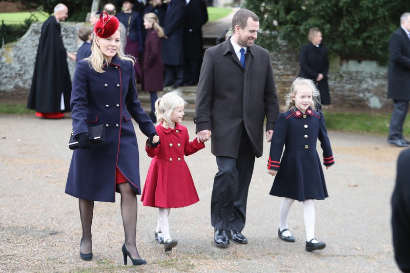 Ein Bild aus glücklichen Tagen vor der Scheidung: Der älteste Enkel der Queen mit seiner Familie
