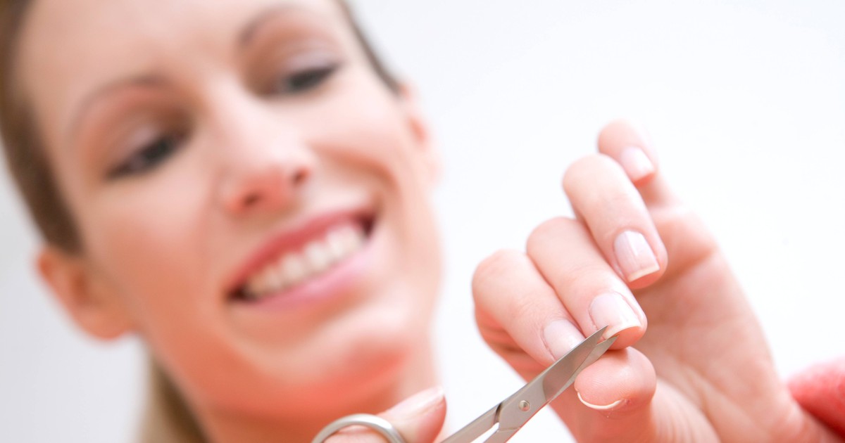 18 seltsame Dinge, die jede Frau im Bad macht