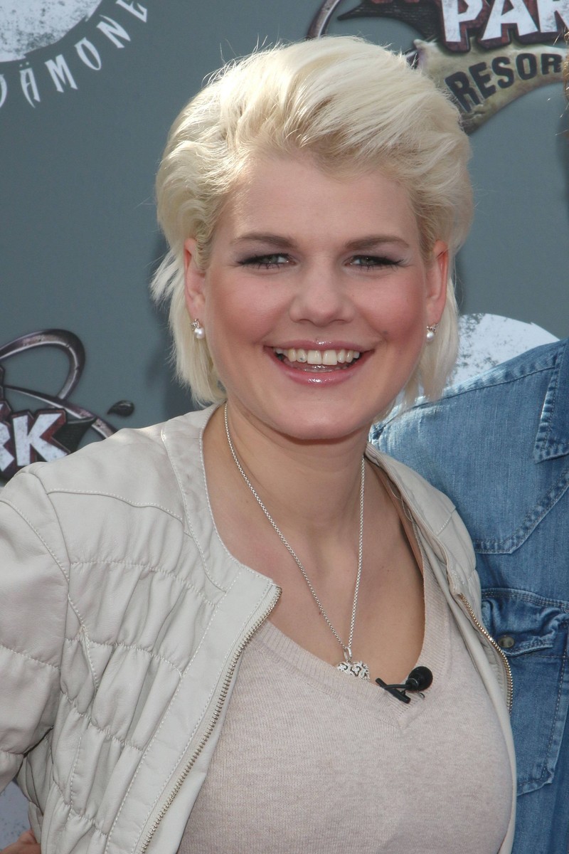 Melanie Müller sah früher noch ganz anders aus, doch sie steht zu ihren Beauty-Ops