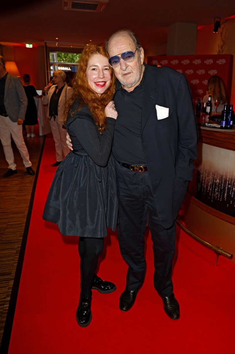 Ralph Siegel ist seit 2018 mit Laura Käfer verheiratet.