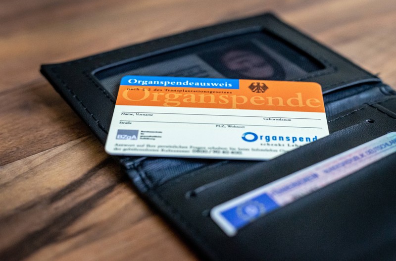 Man kann sich auf dem Organspendeausweis auch gegen die Organspende entscheiden.
