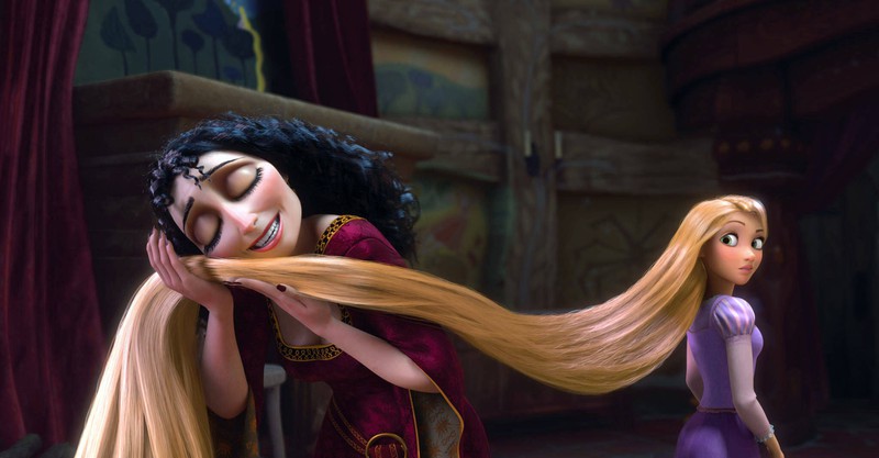 Kein Disney-Bösewicht griff so nah ans Herz wie Rapunzels Mutter, die ihre Tochter benutze, um sie jünger zu machen.