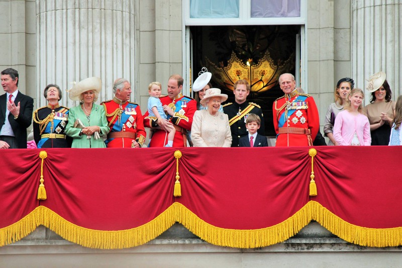 Die Kinder der Royals werden von vielen Fans gefeiert. Es gibt viele Königshäuser wie die britischen Royals, die Nachwuchs bekommen. Auch Prinzessin Eugene wurde nochmal Mama