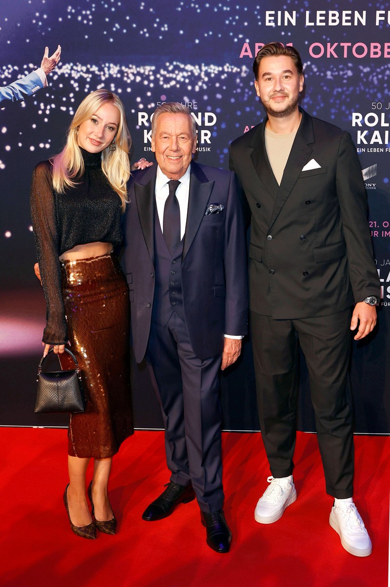 Roland Kaiser zeigt sich im Oktober 2025 mit Tochter Annalena und Sohn Jan.
