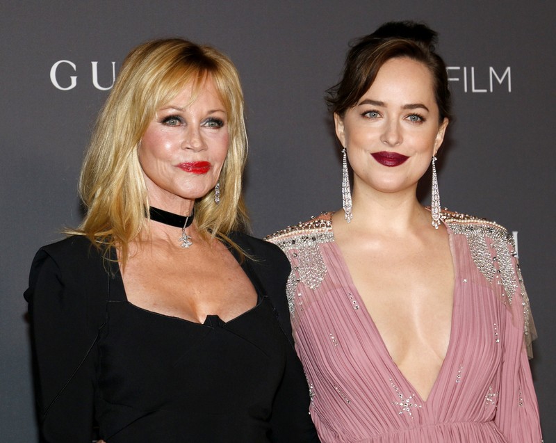 Schauspielerin Dakota Johnson hat berühmte Eltern.
