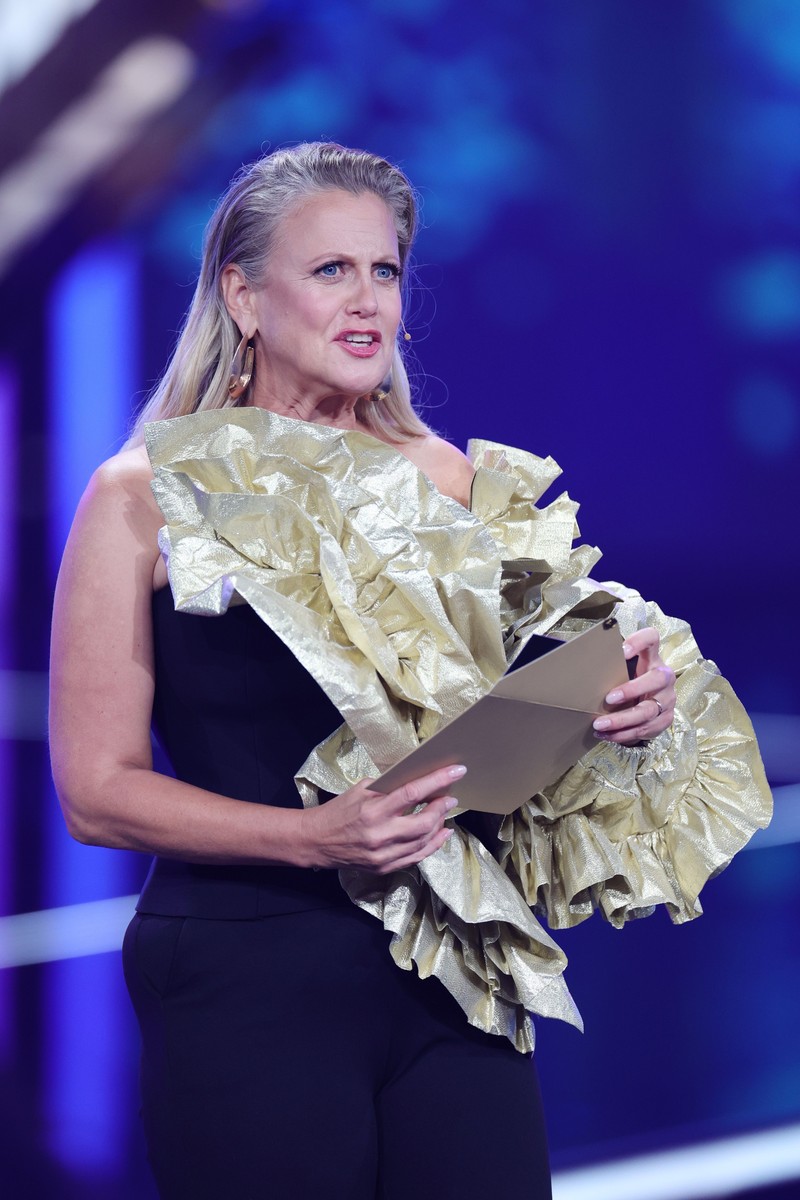 Beim deutschen Fernsehpreis im September 2024 bekam Barbara Schöneberger keine positive Resonanz zu ihrem Outfit