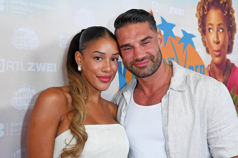 Aleks Petrovic und Vanessa Nwattu sind verlobt.