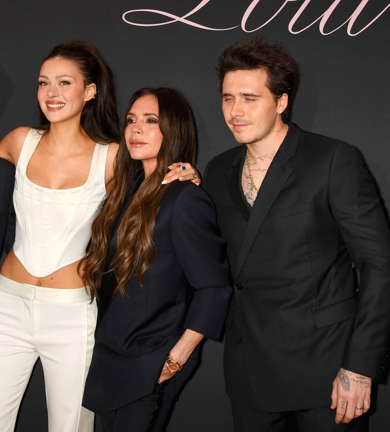 Nicola Peltz Beckham wurde von Victoria Beckham schlecht behandelt, so Brooklyn Peltz-Beckham.