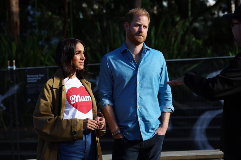 Prinz Harry und Herzogin Meghan sollen laut Telegraph bis Ende August 2026 von Montecito nach Großbritannien ziehen.