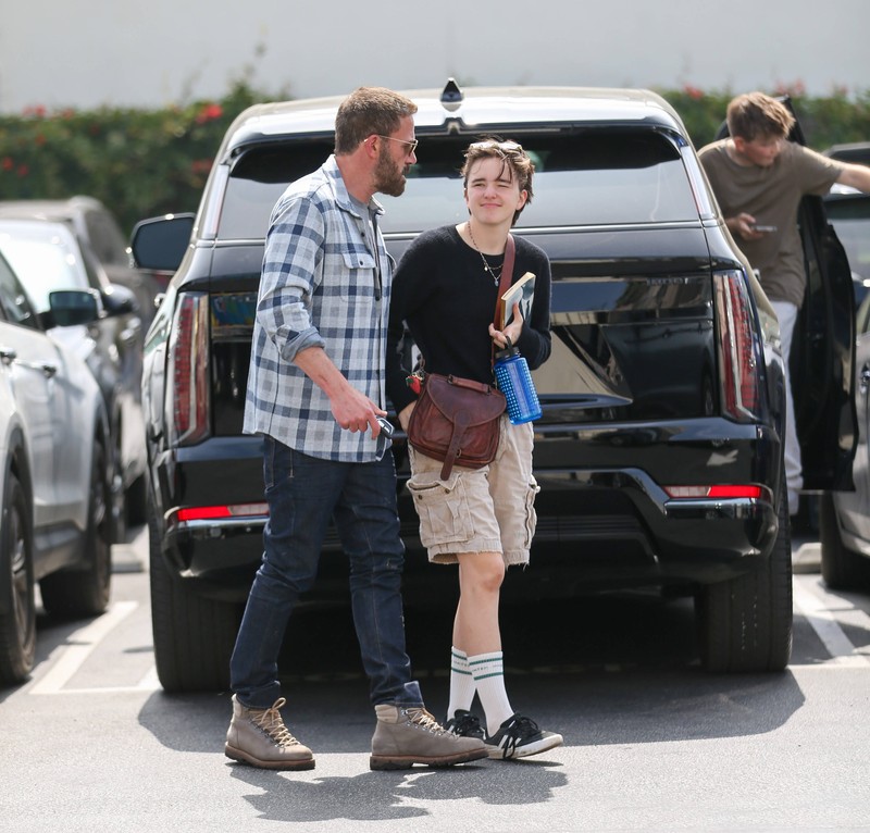 Ben Affleck gemeinsam mit seinem Sohn Fin.