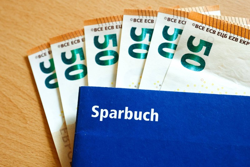 Auch Stars müssen im Alter mit einer geringen Rente auskommen.