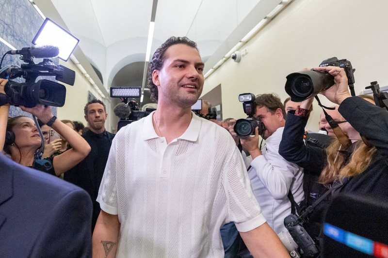 Jimi Blue Ochsenknecht spricht über den Stand seiner Finanzen im November 2025.