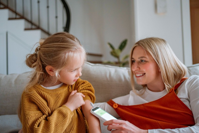 Wie du mit der Technik umgehst, wird dein Kind zum Vorbild.