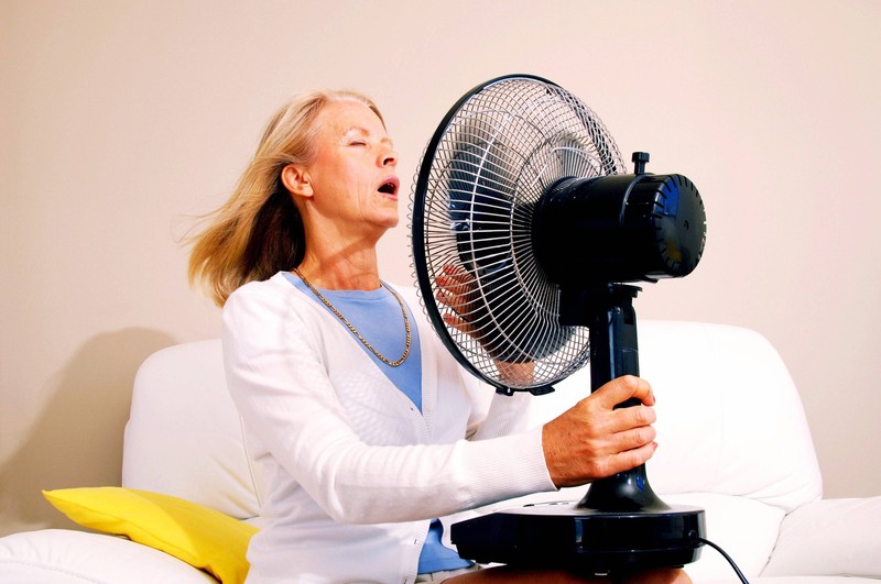 Die Wechseljahre können zu hormonellen Beschwerden führen.