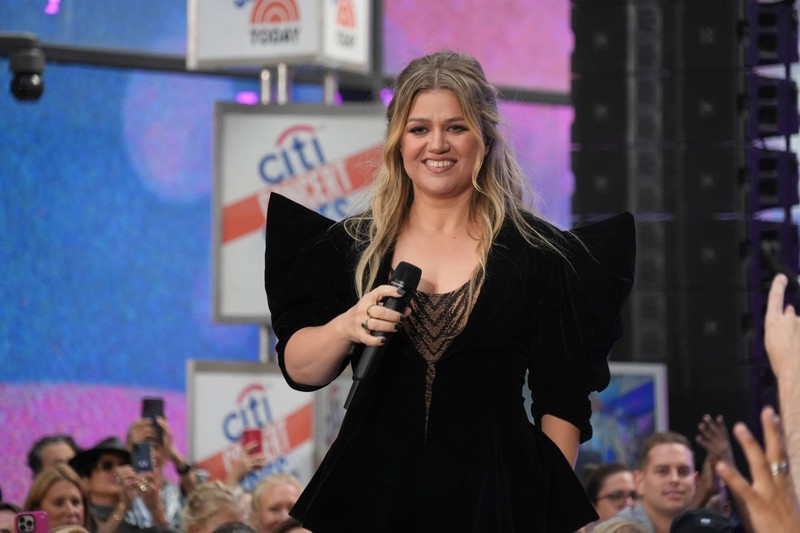 Kelly Clarkson wurde obdachlos durch einen Wohnungsbrand.