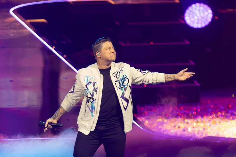 Kerstin Ott teilt ihre Erfahrungen auch mal durch die Musik.